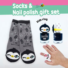 Load image into Gallery viewer, socks &amp; nail polish gift set - Penguin
