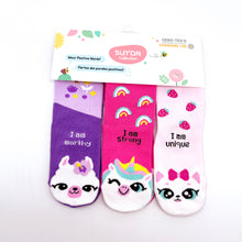 Load image into Gallery viewer, Girl&#39;s socks (Unicorn/Kitty/Llama)
